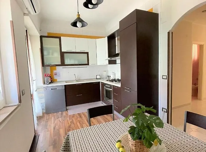 Emy House Appartement *