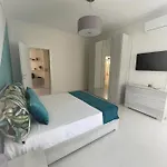 דירה Emy House