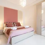 דירה Emy House